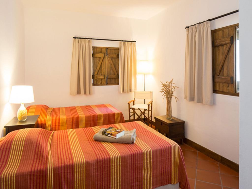 Monte Alto Agroturismo Campo Maior Habitación foto
